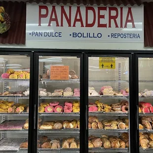 Best Mexican pan dulce in Stockton. Very good variety!