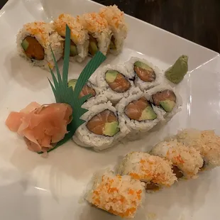 spicy tuna roll; salmon avocado roll