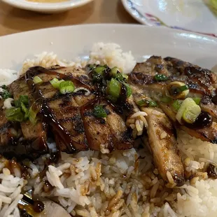 R7 Grilled Lemongrass Chicken.