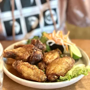 Saigon Alley Wings