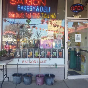 Open every day of the day until 8PM.