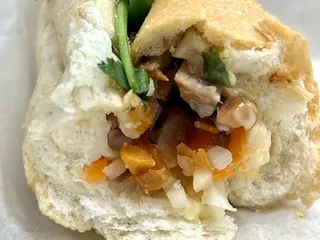 Nhu Lan Sandwich Shop