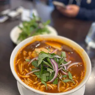 Bun Bo Hue - @rayz