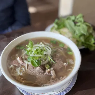 19. Rare Slice Beef, Well Done Brisket Tendon and Tripe with Rice Noodle Soup