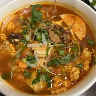 5. Large Crab Noodle Soup