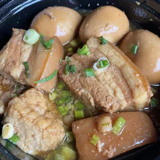 109. Braised Pork with Eggs