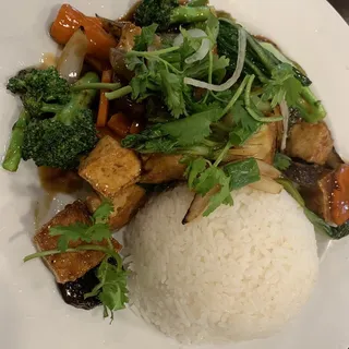 116. Sauteed Tofu and Mix Vegetables with Rice