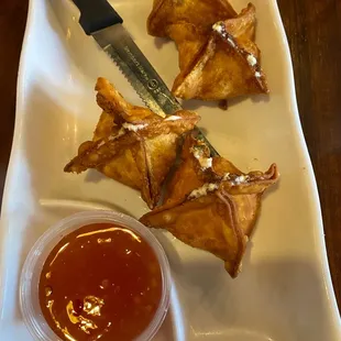 Crab rangoons