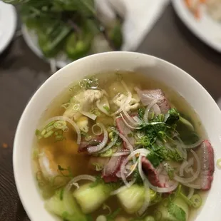 Wonton Egg Noodle Soup