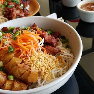 two bowls of food on a table