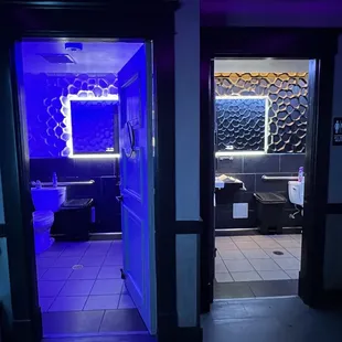 6/22/24 Bathrooms. Cool decor