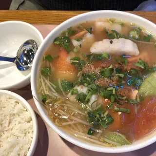 Sweet and Sour Fish Soup (Canh Chua Ca)