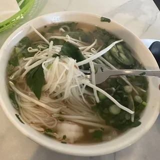 P8. Pho Tom