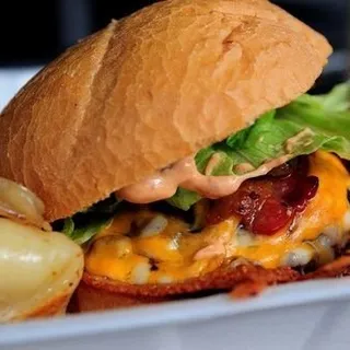 UnderCoverFoodLover G.