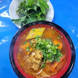 Bun Rieu