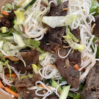 E8 - Grilled Pork Vermicelli & Eggroll