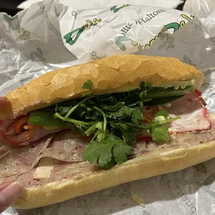 Banh mi dac biet, combination banh mi