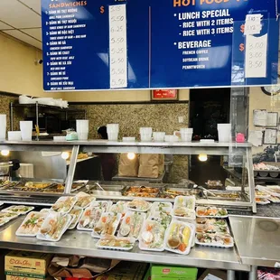 sushi and sashimi, interior