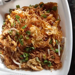 Street noodles with shrimp