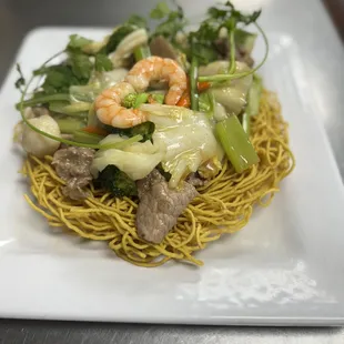 Combination crispy noodle #52