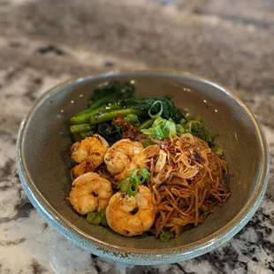 Rice noodles with shrimps