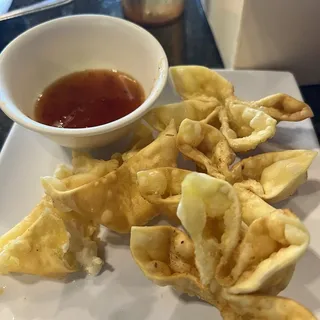 K6. Crab Rangoon