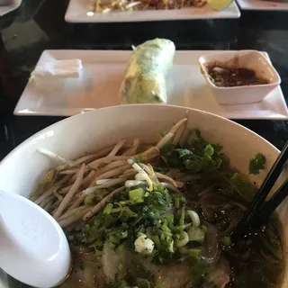 D8. Pad Thai Special (Chicken, or Beef or Shrimp)