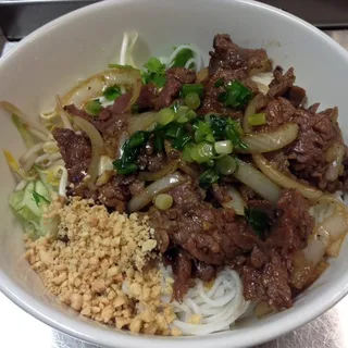 B5. Grilled Chicken with Spring Roll