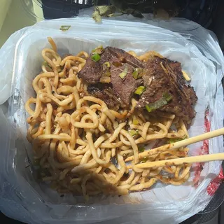 66. Ph Sn B (Beef Rib with Rice Noodle Suop )