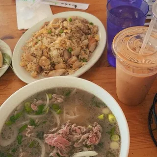 59. Chicken Fried Rice ( Cm chin g )