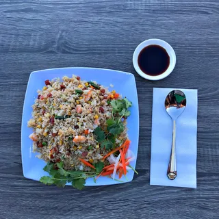 4.2. Yang Zhou Fried Rice - Cm chin Dng Chu