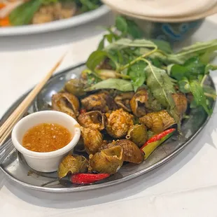 Ốc nhảy nướng bơ tỏi