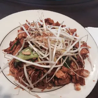 K5. Chicken Pad Thai