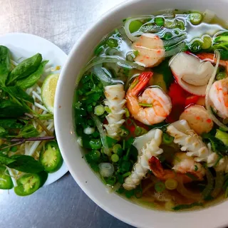 P13. Seafood Combo Noodle Soup
