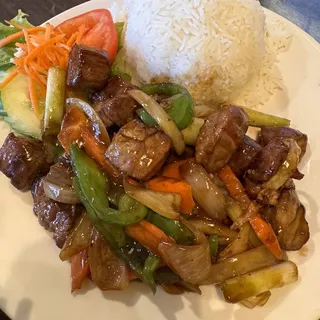 C10. Cubed Flank Steak Rice Platter