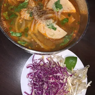 spicy beef noodle soup-bn b hu