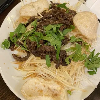 7. Papaya with Beef Jerky