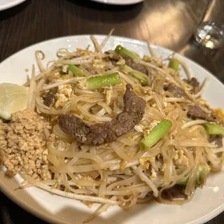 66. Pad Thai with Beef