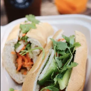 Tofu banh mi | (ig: @alisa.eats.food)