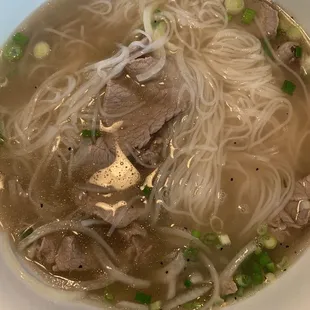 Extra Large Rare Beef, the bowl was VERY filling but it was not as full as I thought it would be.