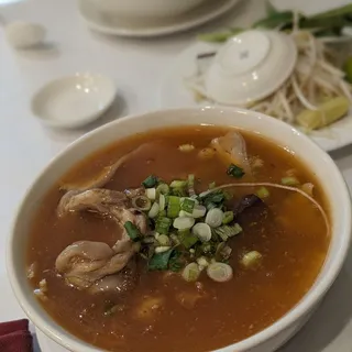 N23. Pork Hock Udon Soup