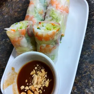 Fresh spring rolls