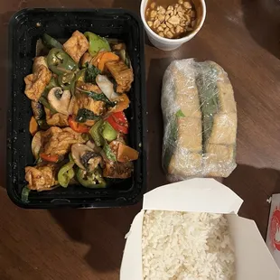 Tofu Basil, Spring rolls (tofu), dipping sauce! And white rice. So delicious and fresh!