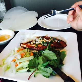Grilled Onion Fish