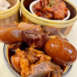 Braised Pork in Vinegar