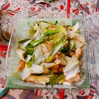 301. Sauteed Fish Fillet with Onion and Garlic