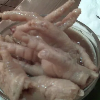 Medium. Steamed Chicken Feet with Black Bean Sauce Lunch