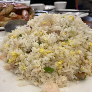 459. Seafood Harbor Combination Seafood