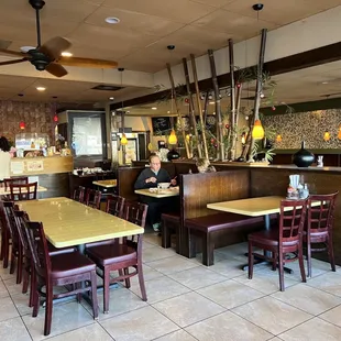 Nice indoor dining space.