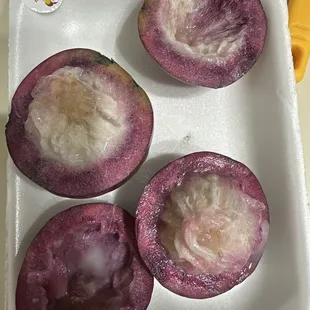 I bought 7.99/lbs star apple. That's terrible. Three star apples were all moldy. When cut, they smelled rancid and tasted sour.